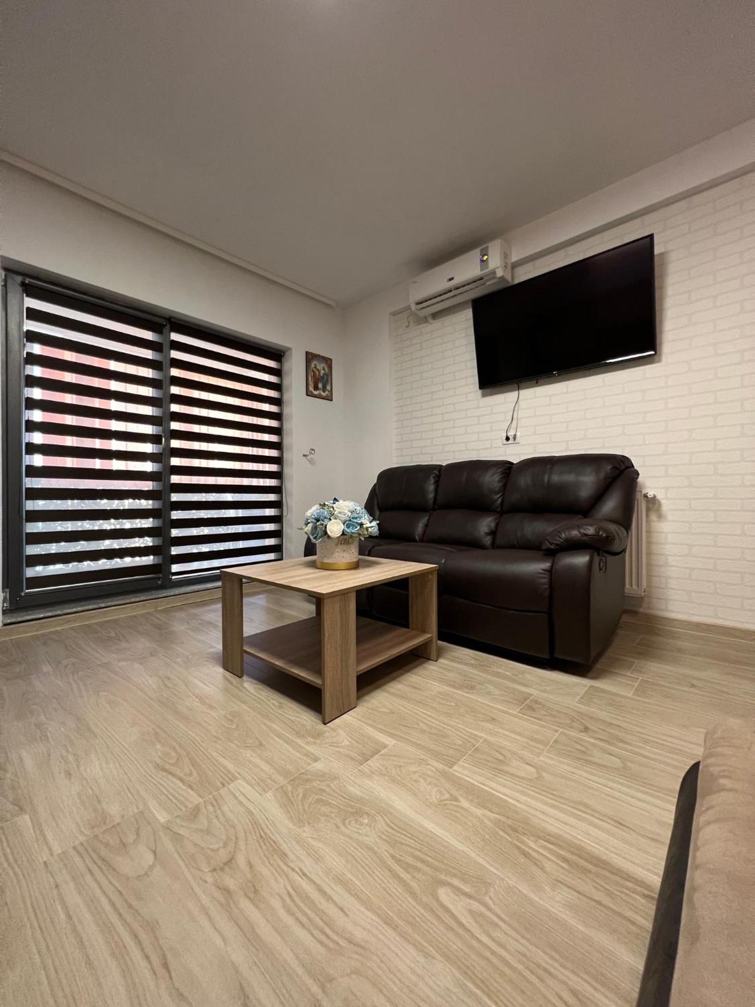 Aniversarium Grand Apartment Navodari Ngoại thất bức ảnh